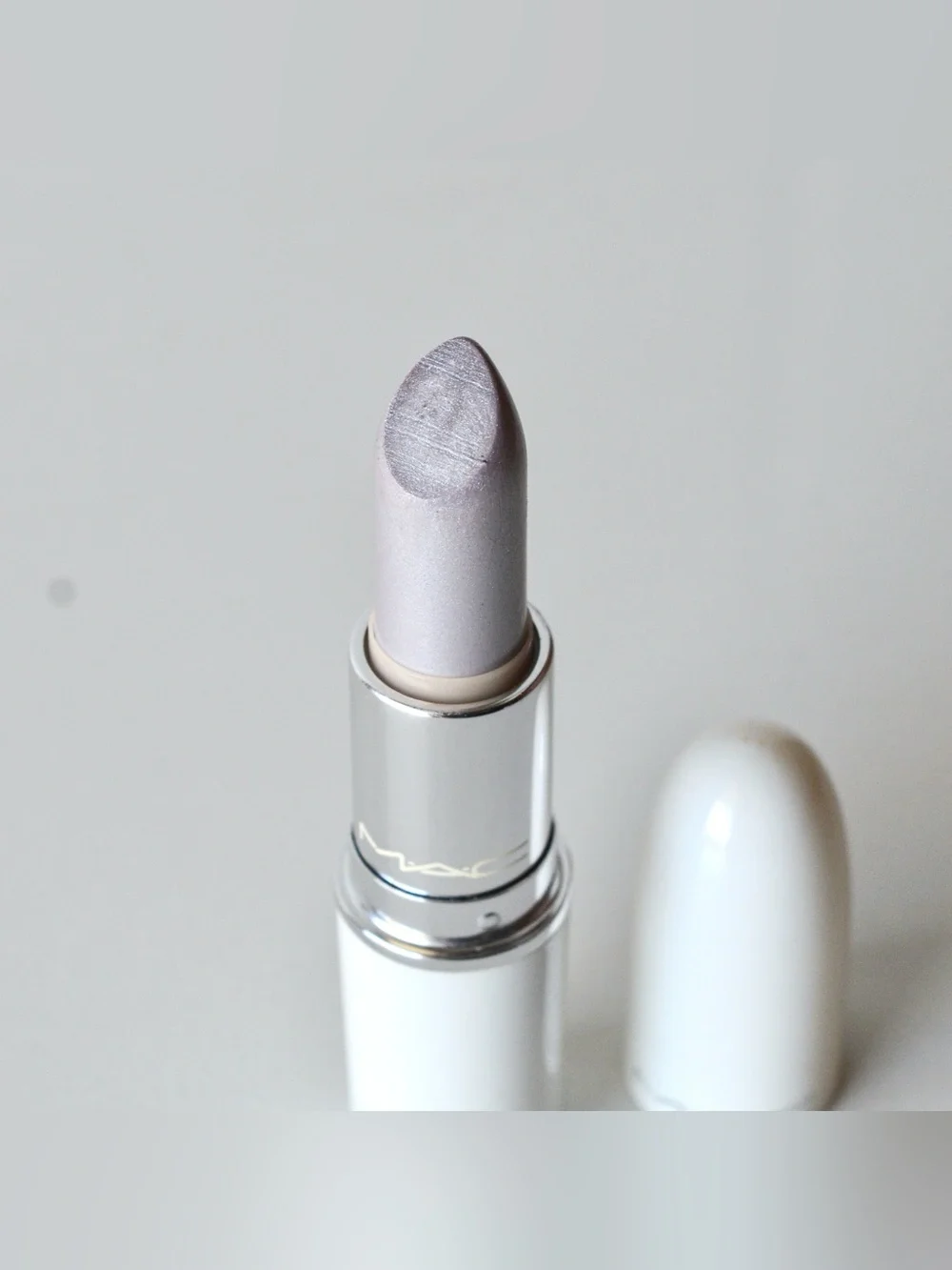 MAC Cosmetics Lipstick *ELOQUENT AIR* Limited Ed. 2011 Glitter & Ice Collection